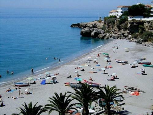 דירות נרחה Sun And Beach Spain 1B מראה חיצוני תמונה